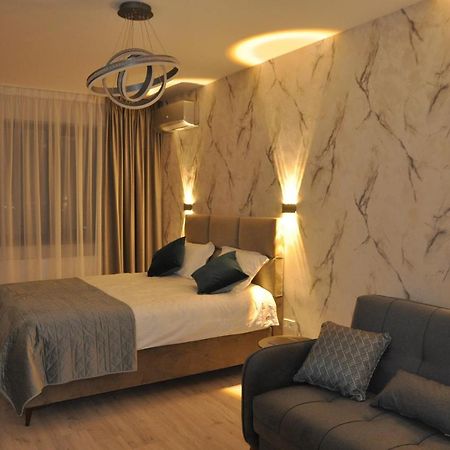 Rentforcomfort Sky Garden Studio Appartement Boekarest Buitenkant foto