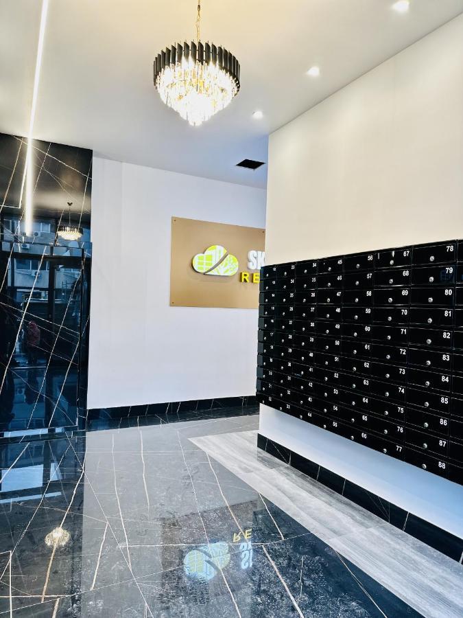 Rentforcomfort Sky Garden Studio Appartement Boekarest Buitenkant foto
